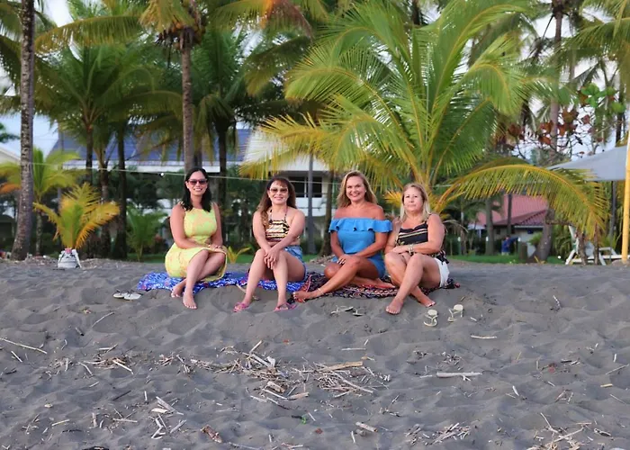 Cocomar Beachfront Hotel